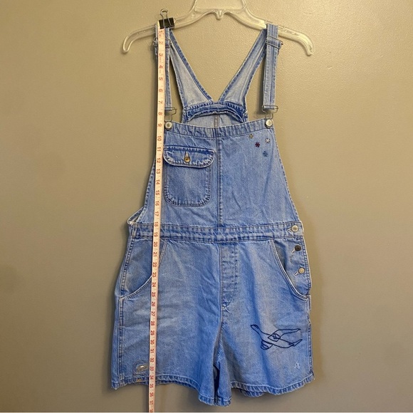 ZARA/Trafaluc Short Overalls Shortalls Denim Embroidered Medium Airplane - Picture 8 of 11